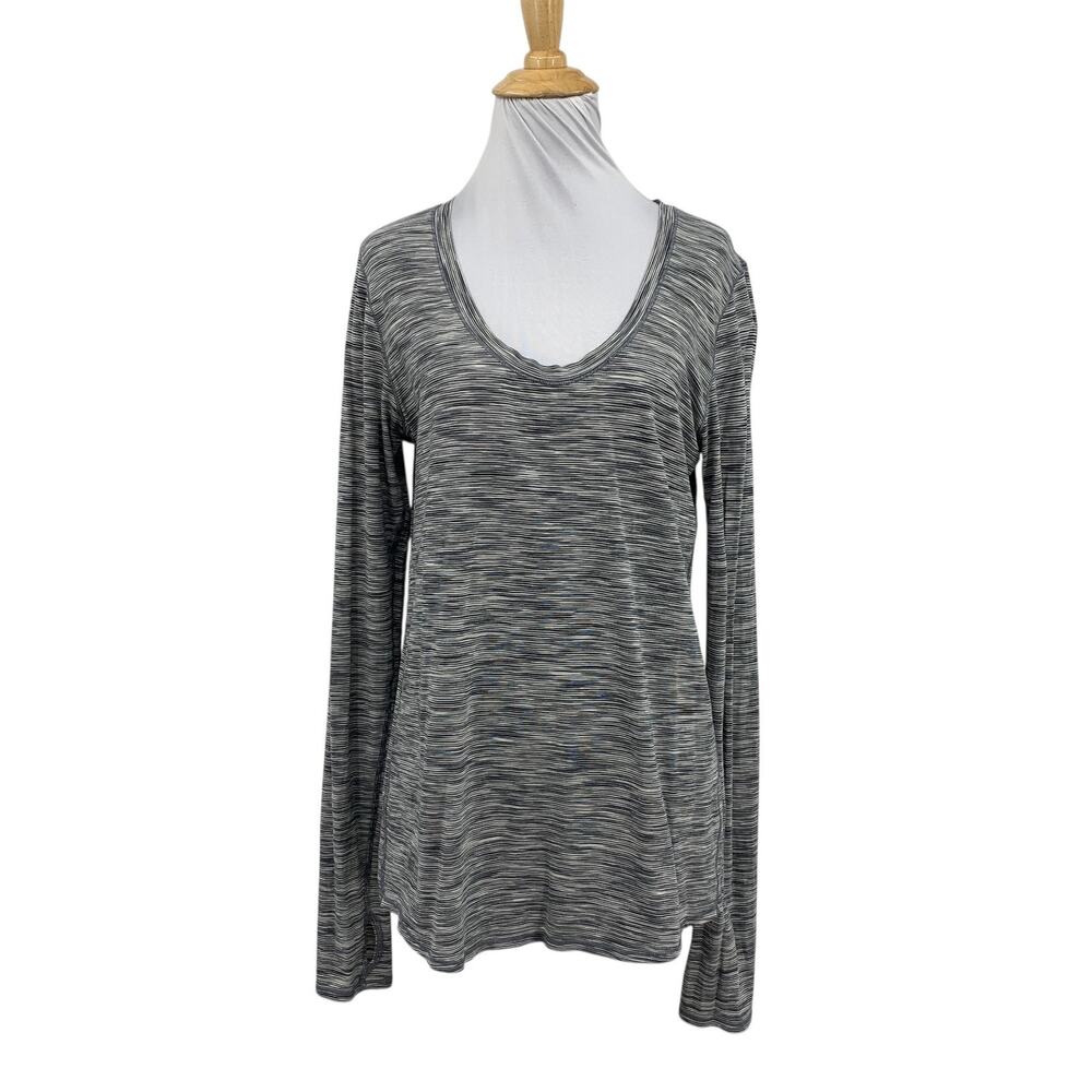 Lululemon Top Women 8/10 Gray Space Dye Yogi Everyday Long Sleeve V Neck Shirt